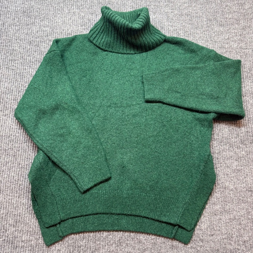 H&M Turtleneck Sweater Womens XS Green Oversized Wool Blend Side Slit‎ Pullover